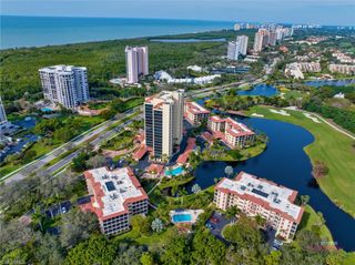 6040 Pelican Bay BLVD # 105, Naples, FL 34108