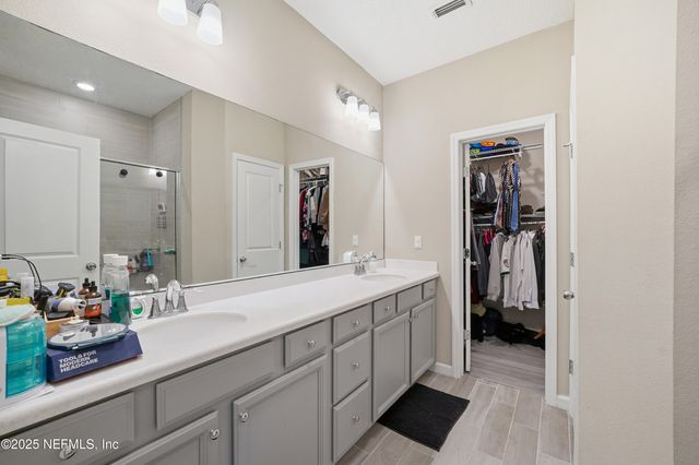 10249 NALA Lane, Jacksonville, FL 32218