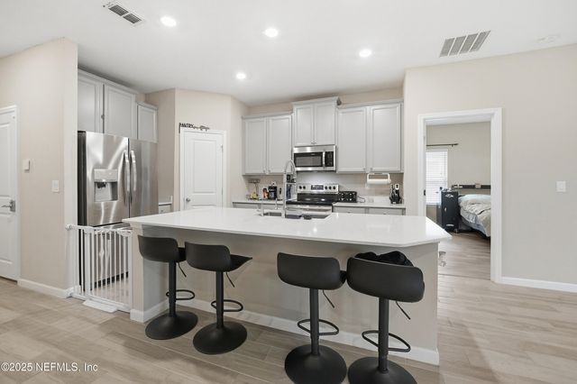 10249 NALA Lane, Jacksonville, FL 32218