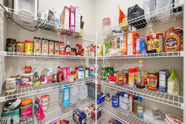 10249 NALA Lane, Jacksonville, FL 32218