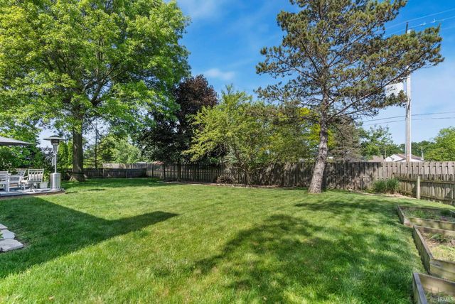 5616 Quail Canyon Drive, Fort Wayne, IN 46835