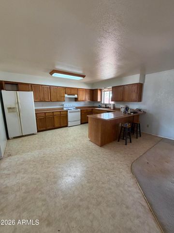 5724 E El Camino Quinto Avenue, Apache Junction, AZ 85119