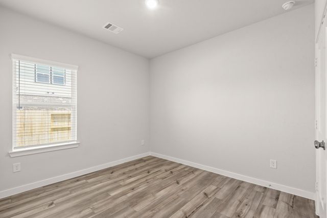 11019 Youngquist Drive, Mont Belvieu, TX 77535