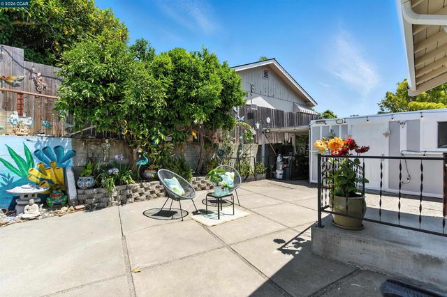 1201 Valle Vista Ave, Vallejo, CA 94589
