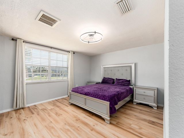 3645 OVERLAND, Holiday, FL 34691