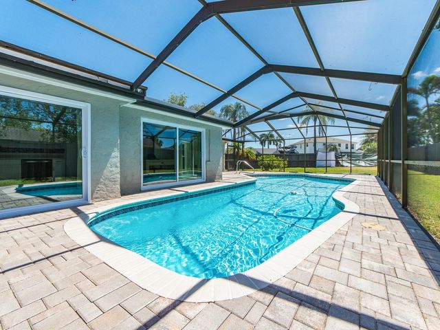 3645 OVERLAND, Holiday, FL 34691