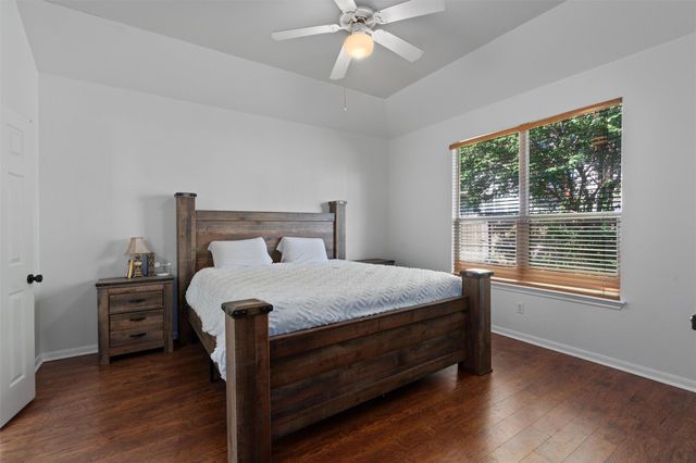 902 Lavender CV, Pflugerville, TX 78660