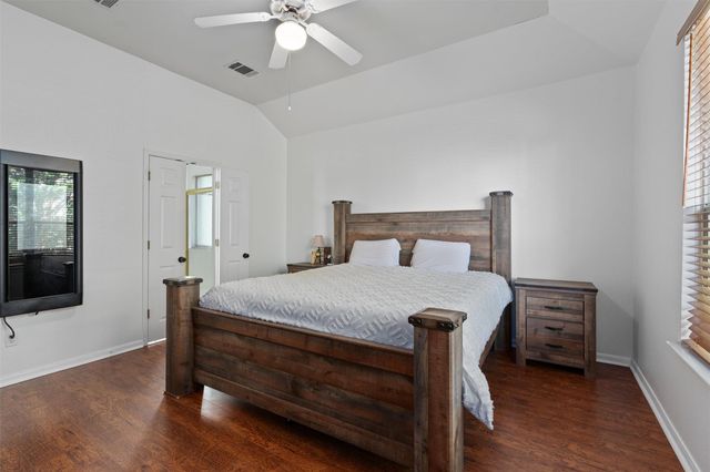 902 Lavender CV, Pflugerville, TX 78660