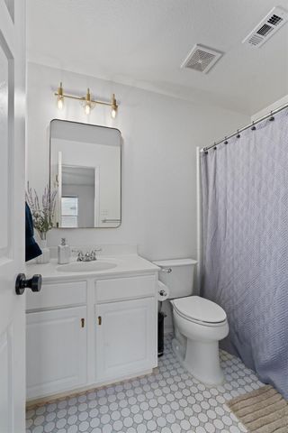 902 Lavender CV, Pflugerville, TX 78660