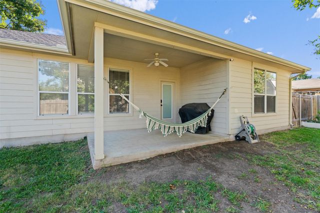 902 Lavender CV, Pflugerville, TX 78660