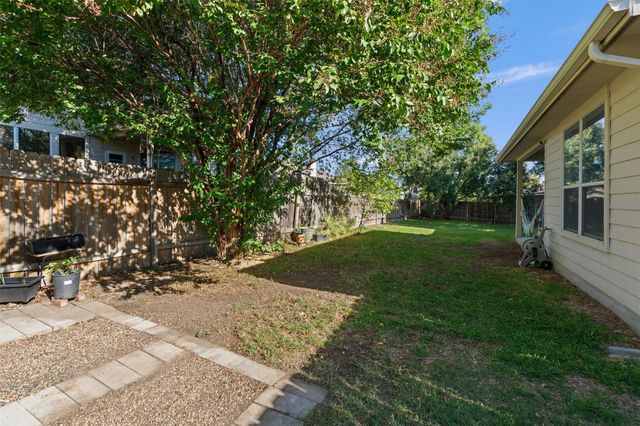 902 Lavender CV, Pflugerville, TX 78660