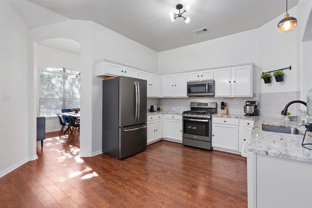 902 Lavender CV, Pflugerville, TX 78660