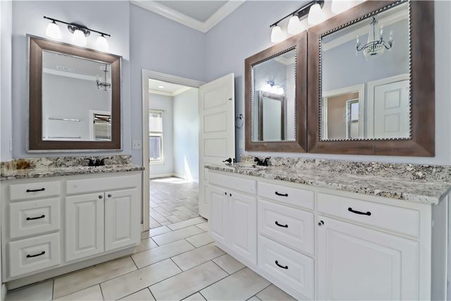 775 Via Lucca Avenue, Tontitown, AR 72762