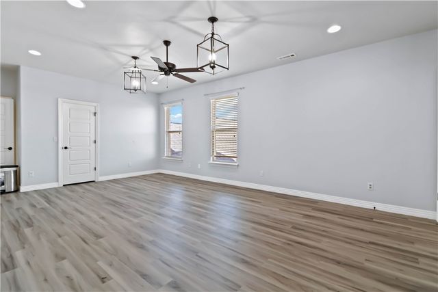 775 Via Lucca Avenue, Tontitown, AR 72762