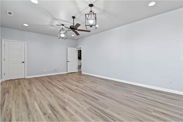 775 Via Lucca Avenue, Tontitown, AR 72762