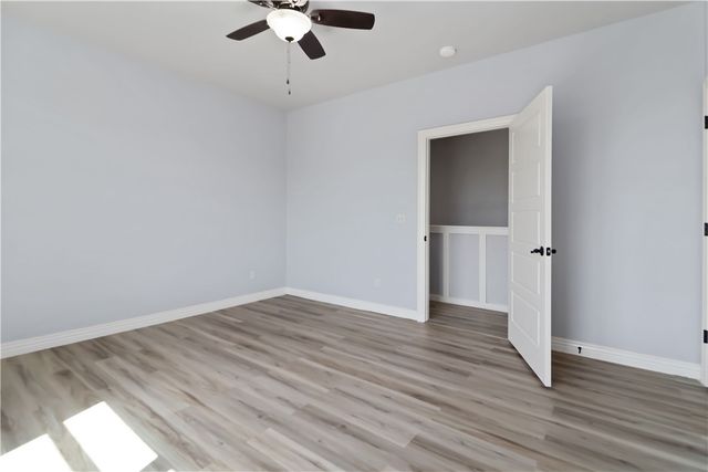 775 Via Lucca Avenue, Tontitown, AR 72762