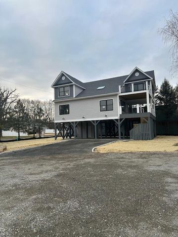 74 Beach Road, Stony Point, NY 10980