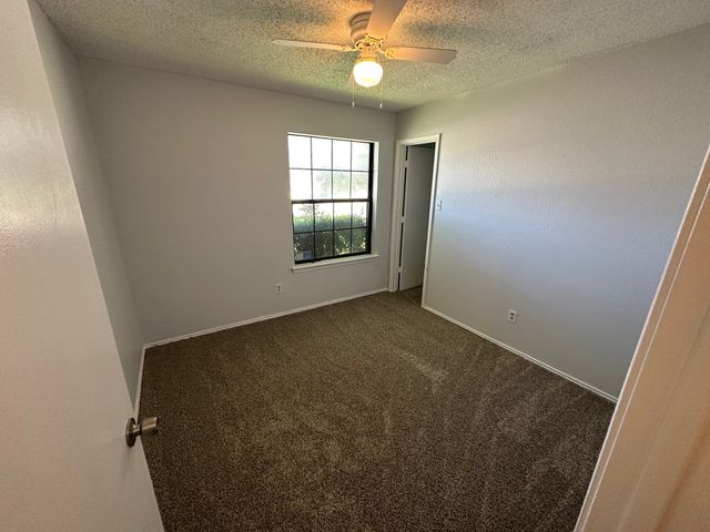 1216 Princeton Place, Euless, TX 76040
