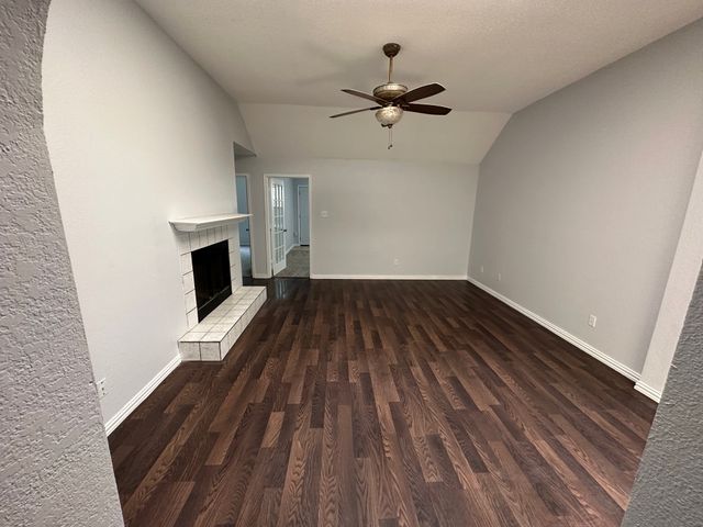 1216 Princeton Place, Euless, TX 76040