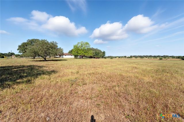 256 Dixie Lane, Victoria, TX 77904