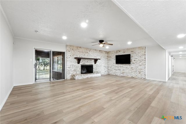 256 Dixie Lane, Victoria, TX 77904