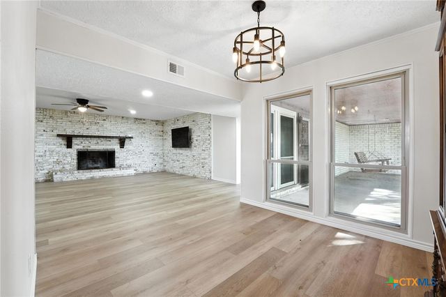 256 Dixie Lane, Victoria, TX 77904