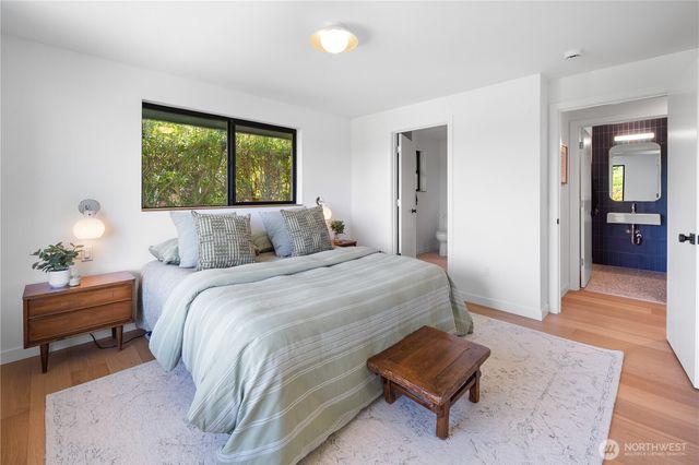 4114 48th Avenue S, Seattle, WA 98118