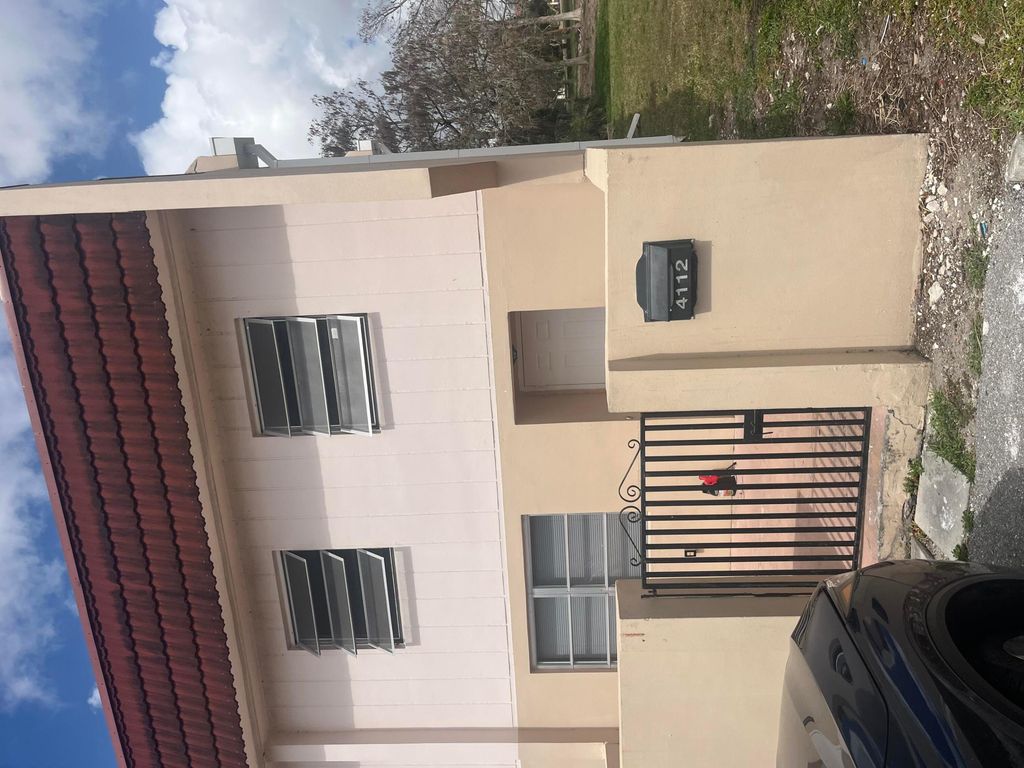 4112 Inverrary Drive 13f, Lauderhill, FL 33319