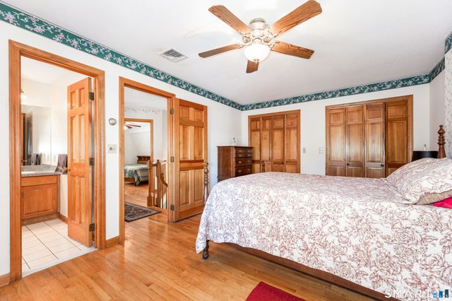 23 Sara Circle, North Haven, CT 06473