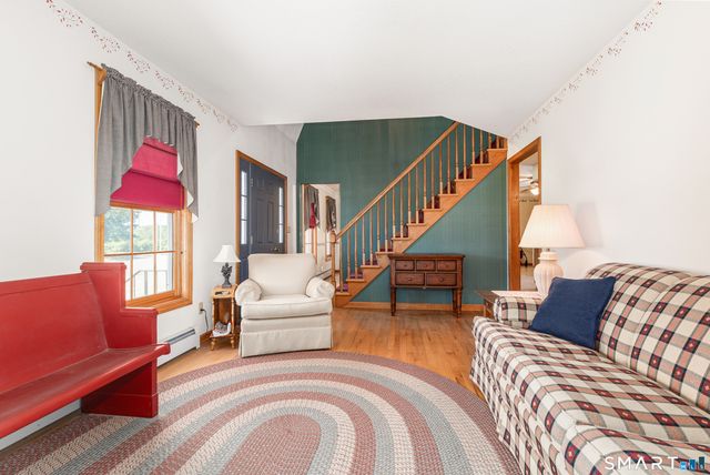 23 Sara Circle, North Haven, CT 06473