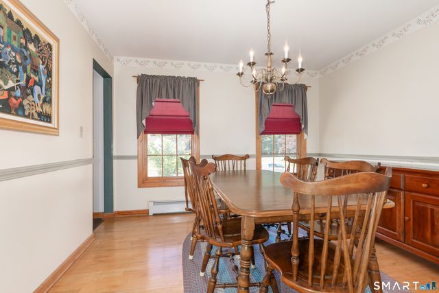 23 Sara Circle, North Haven, CT 06473