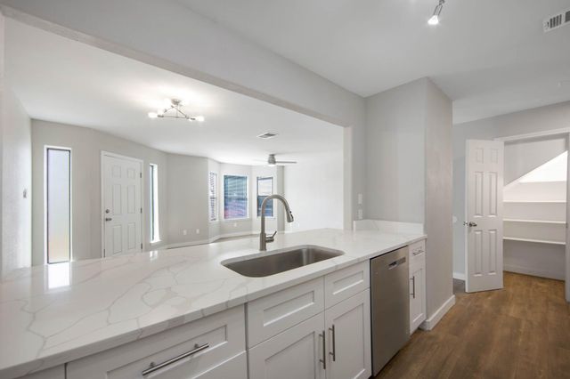 2937 La Estancia Lane, Houston, TX 77093