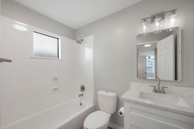 2937 La Estancia Lane, Houston, TX 77093