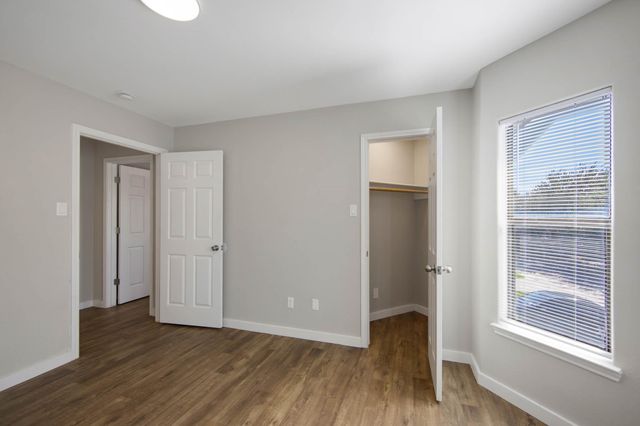 2937 La Estancia Lane, Houston, TX 77093