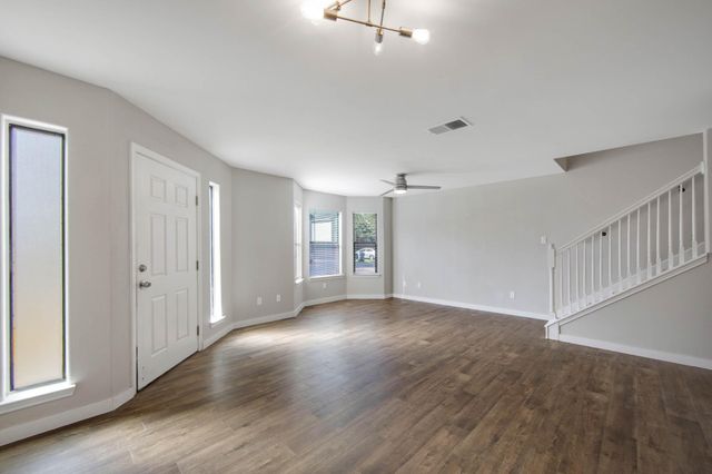 2937 La Estancia Lane, Houston, TX 77093