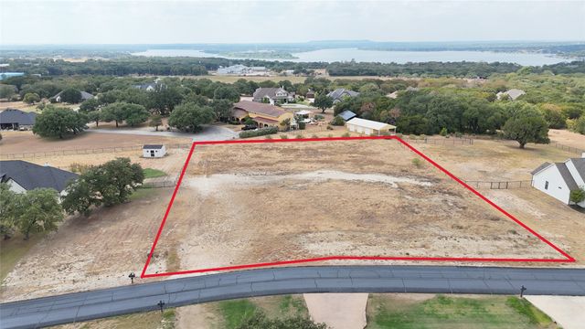 157 Helton Drive, Granbury, TX 76049