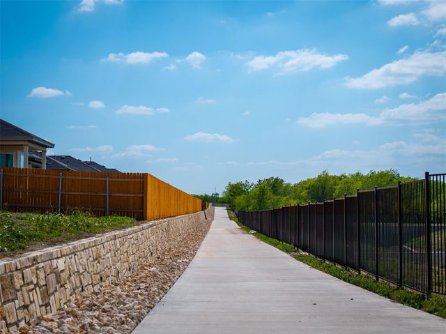 9400 Furman DR, Austin, TX 78747
