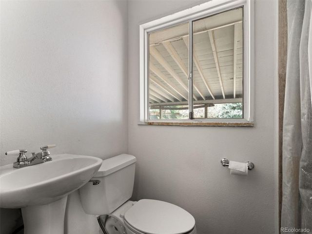 275 S Ivy St, Denver, CO 80224