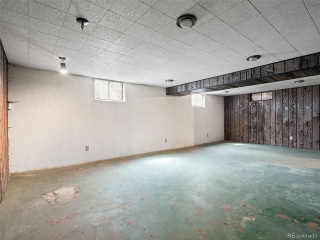 275 S Ivy St, Denver, CO 80224