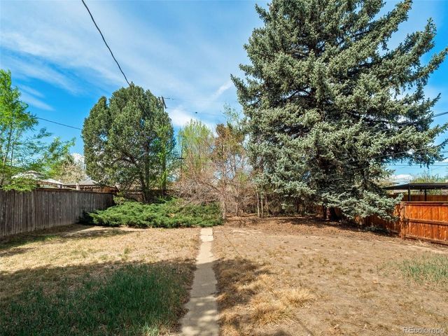 275 S Ivy St, Denver, CO 80224