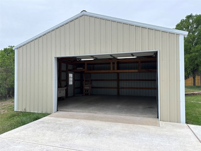 822 E FM 1187, Aledo, TX 76008