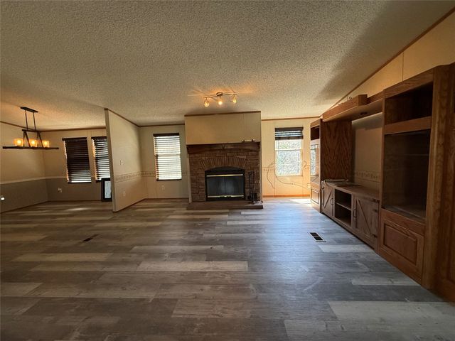 822 E FM 1187, Aledo, TX 76008