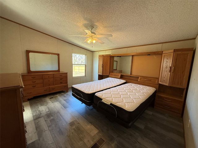 822 E FM 1187, Aledo, TX 76008