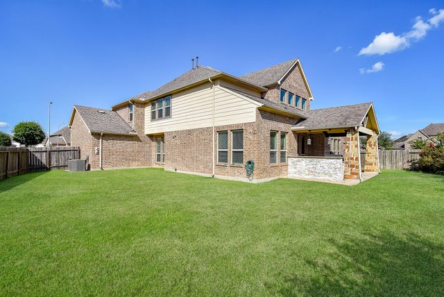 5910 Diamond Shadow Court, Richmond, TX 77469