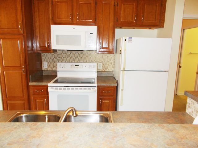 501 Caraway Ct, Dickson, TN 37055