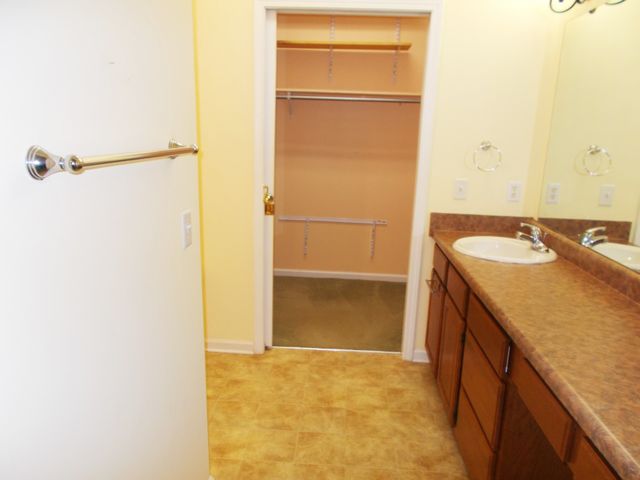 501 Caraway Ct, Dickson, TN 37055