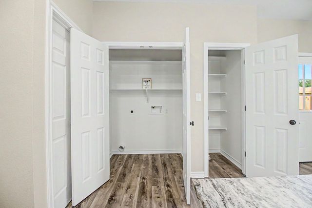 509 Milam Street, Hearne, TX 77859