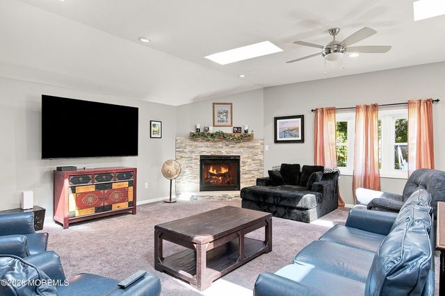 46 Hedgewood Road, Howell, NJ 07731