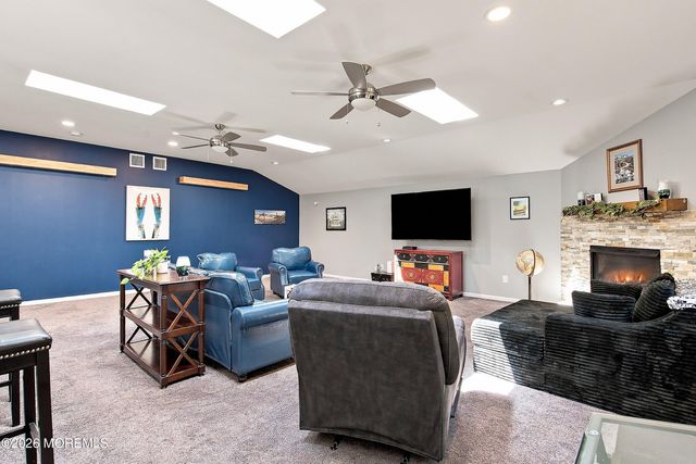 46 Hedgewood Road, Howell, NJ 07731