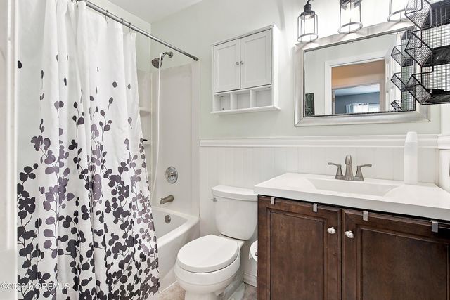 46 Hedgewood Road, Howell, NJ 07731